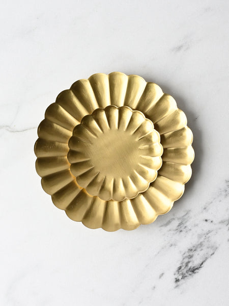 Brass Chrysanthemum Tray