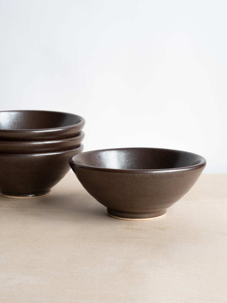 Wild Clay Bowl in Iron Glaze