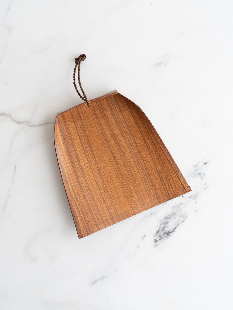 Edo-Style Dustpan